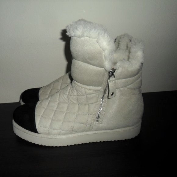 Madden Girl Women's Downwind Puffer Snow Ankle Boots - Picture 6 of 7